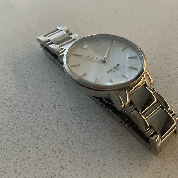 Kate Spade Silver Watch, needs battery, no extra links, message me for questions - Picture 2 of 4